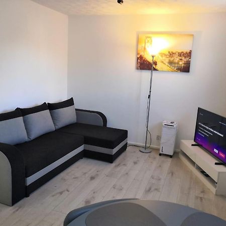 Delight Apartment, Close To Excel, London City Airport & O2! Exteriör bild
