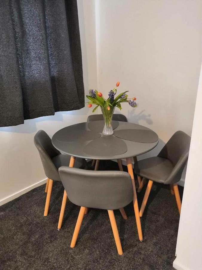 Delight Apartment, Close To Excel, London City Airport & O2! Exteriör bild