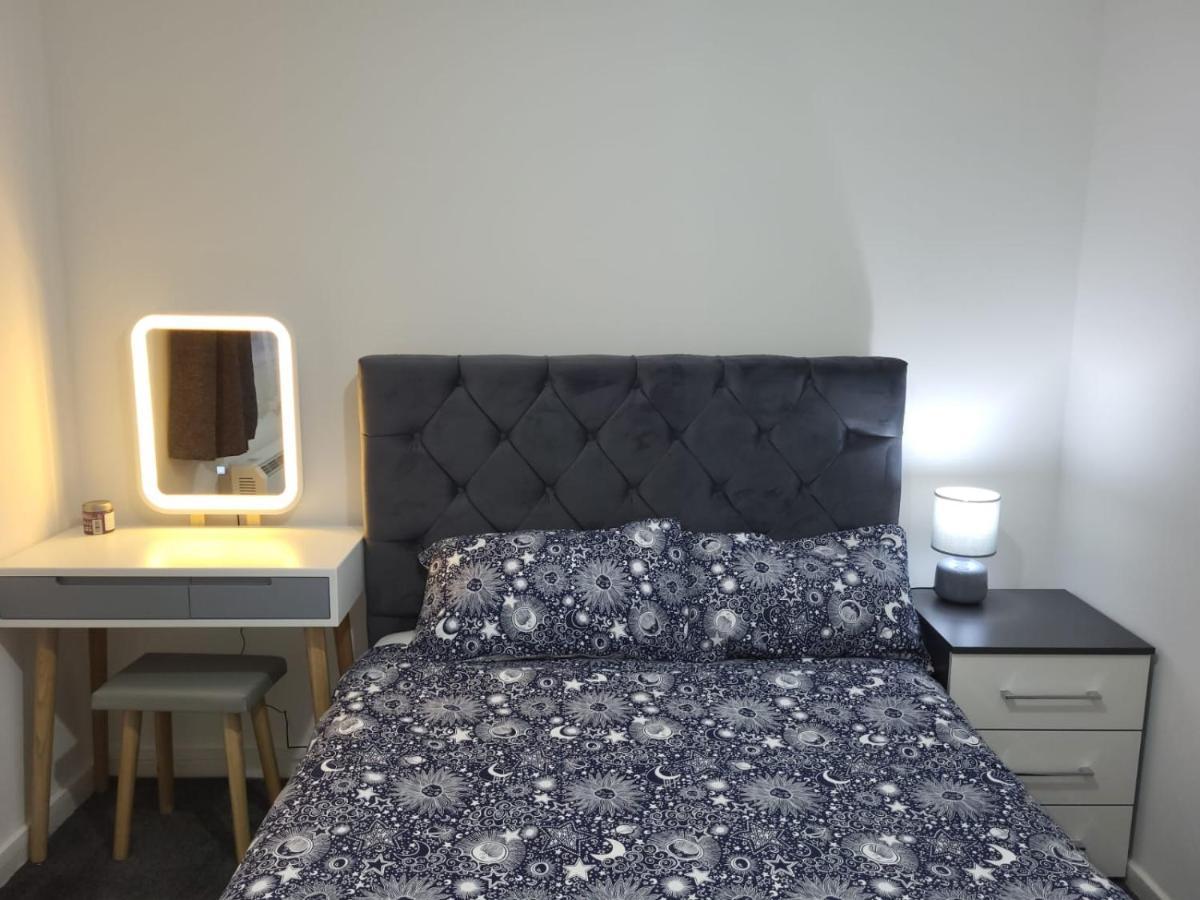 Delight Apartment, Close To Excel, London City Airport & O2! Exteriör bild